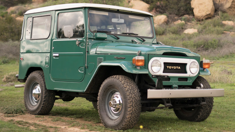 1978-Land_Cruiser_FJ40.jpg