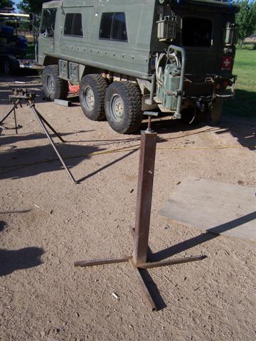 pinz body stands 002 (Small).jpg