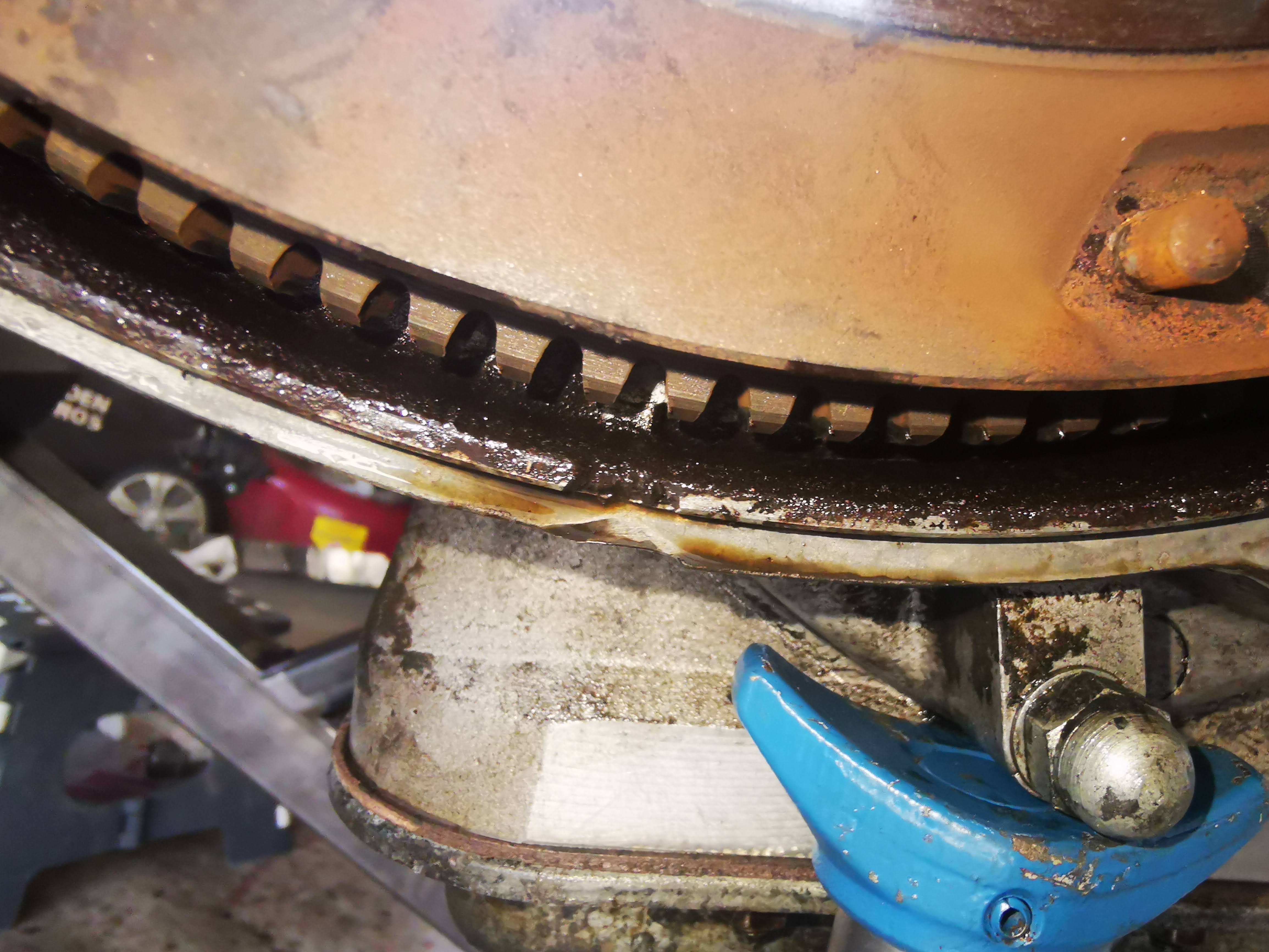 flywheel bottom.jpg